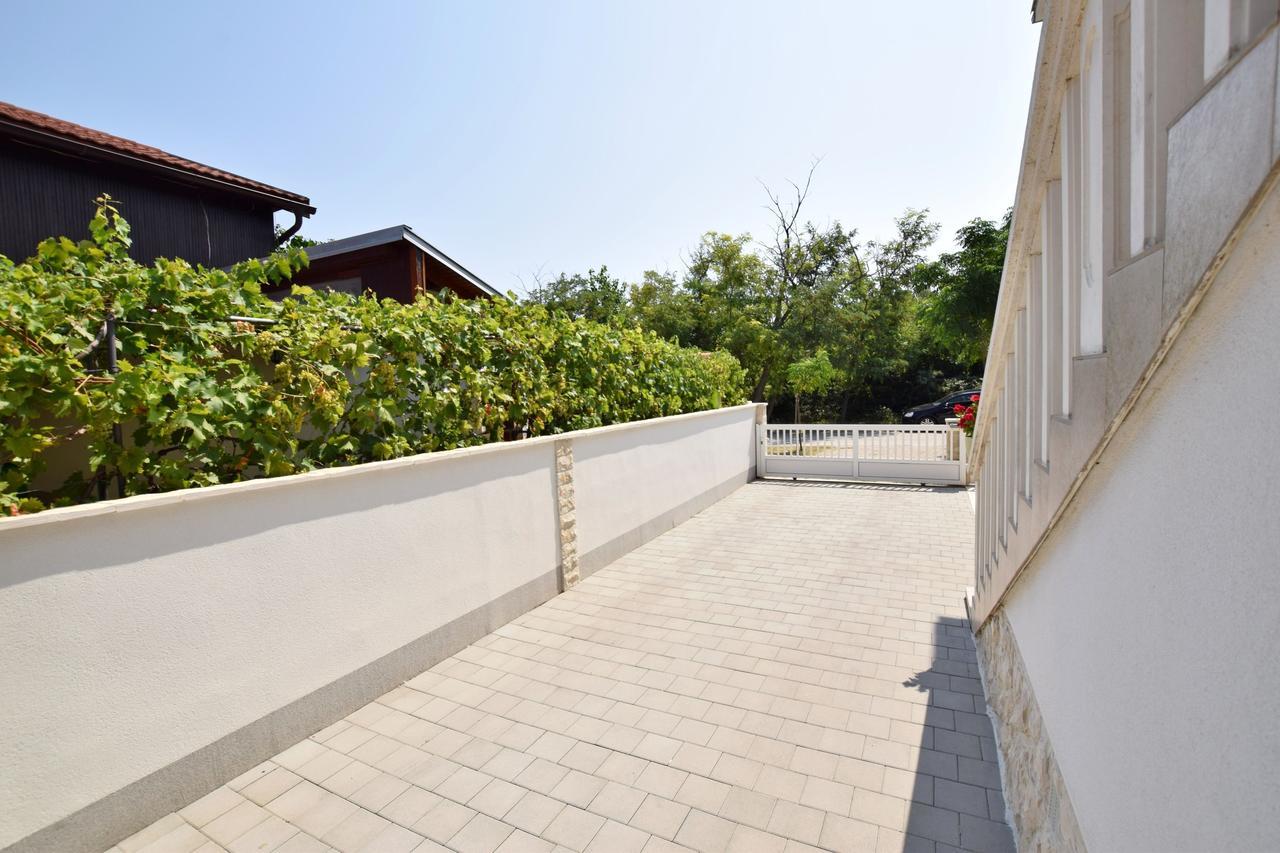 Apartment Diva Nin Dış mekan fotoğraf